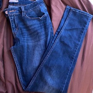 Levi’s skinny jeans